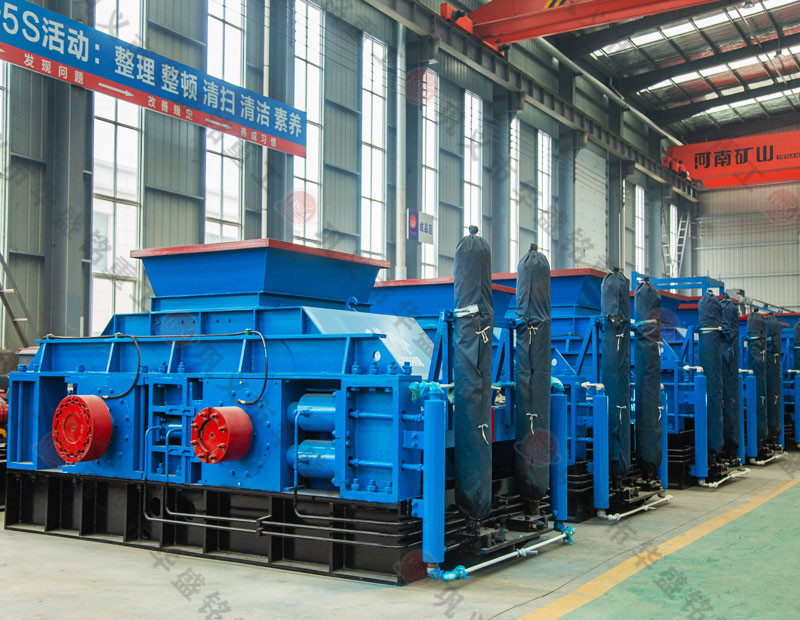 時產(chǎn)200噸的對輥制砂機(jī)型號_什么價(jià)格？