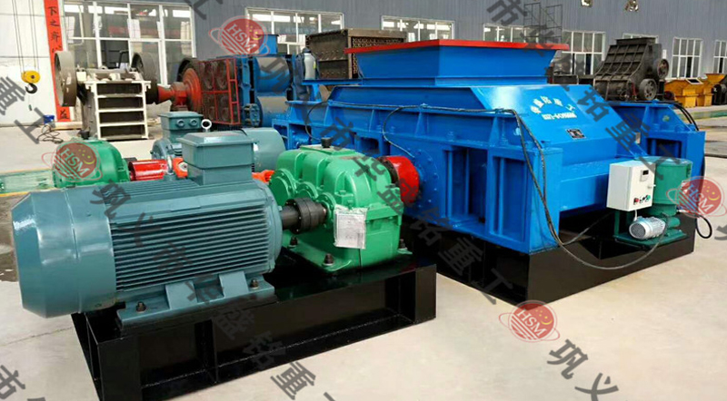 對輥制砂機(jī)設(shè)備的準(zhǔn)確報價與選型分析